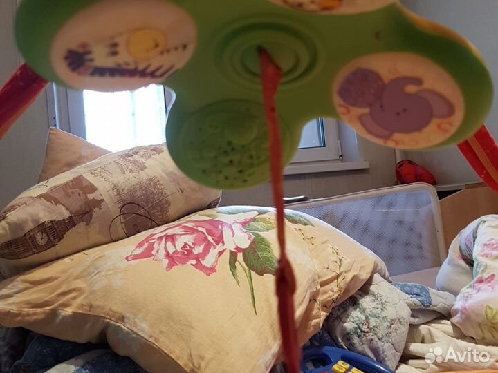 Развивающий коврик tiny love