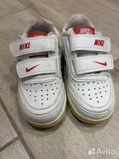 Кроссовки nike