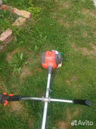 Триммер бензиновый хускварна