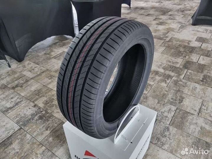 Bridgestone Turanza 6 275/40 R22 107Y