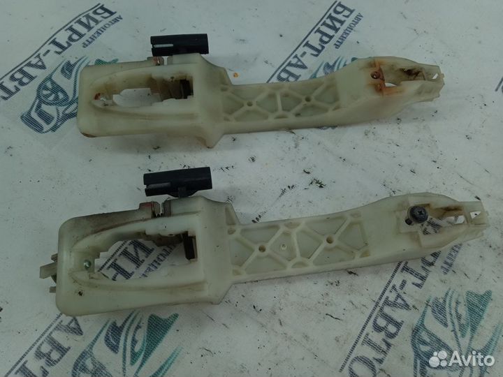 Кронштейн ручки двери правой SsangYong Actyon II (2010—2013)