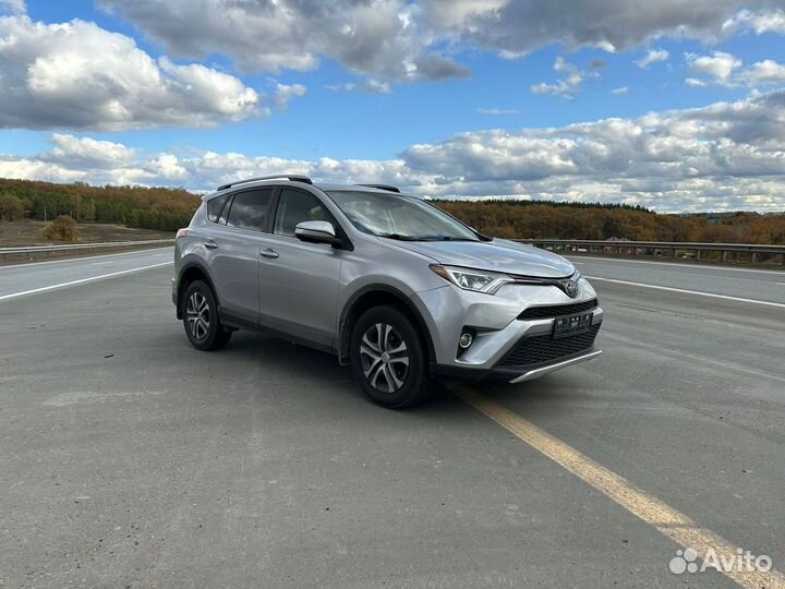 Toyota RAV4 2.5 AT, 2018, 77 000 км