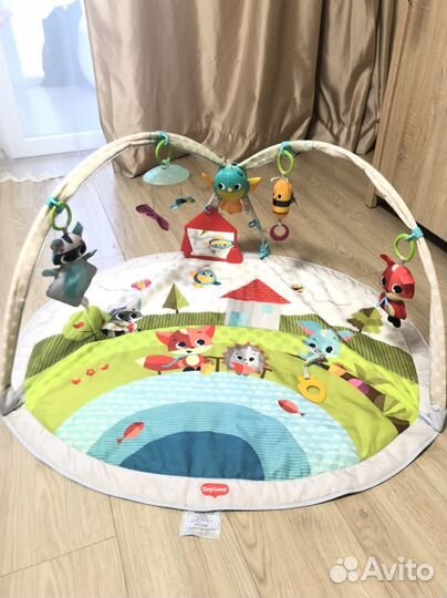 Развивающий коврик Tiny Love 