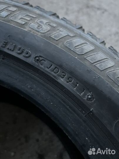 Bridgestone Blizzak Revo2 215/55 R16 93Q