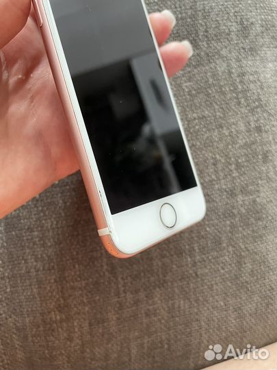 Телефон iPhone 7 32Гб