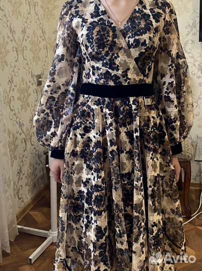 Вечернее платье