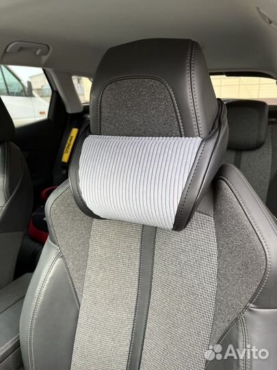 Автомобильная подушка на подголовник для шеи