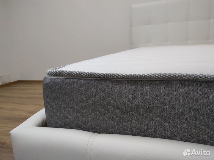 Спальня boss,кровать,матрас премиальный,2 тумбы