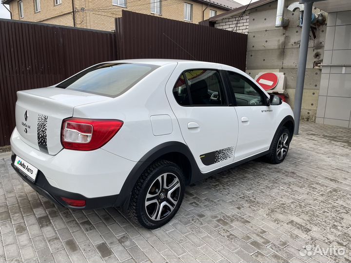 Renault Logan Stepway 1.6 МТ, 2022, 70 300 км