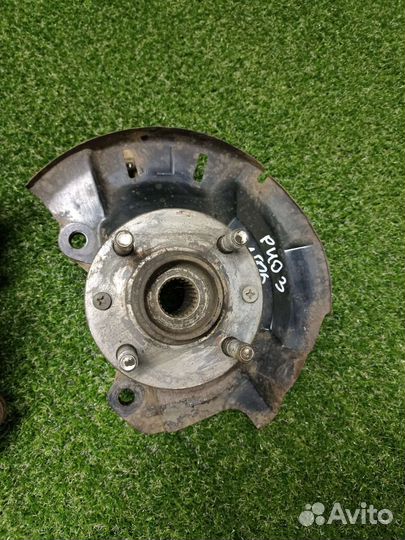 Поворотный кулак kia rio 3, солярис 1