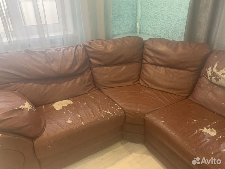 Угловой диван