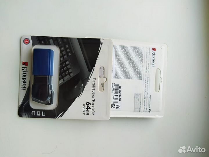 USB Kingston DataTraveler Exodia M 64 Gb