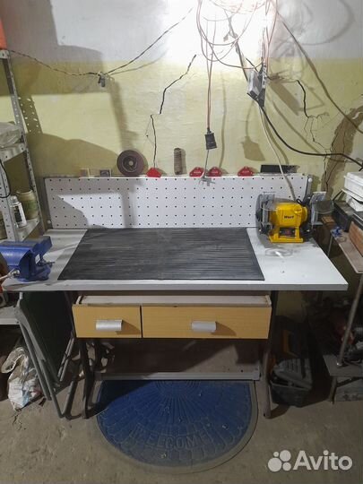 Стол слесарный верстак