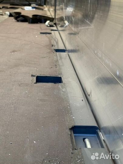 Полуприцеп тентованный UzAutoTrailer UAT-SCG-9226.01, 2023