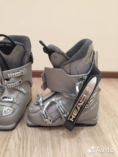 Горнолыжные ботинки