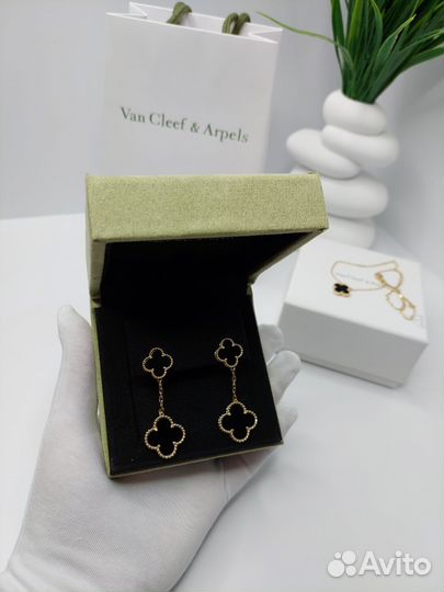 Золотые серьги Van cleef клевер