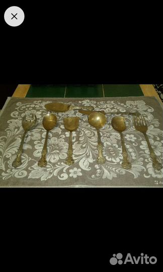 Набор столовый мельхиоровый