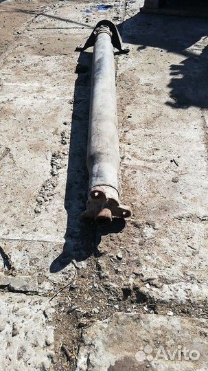 Вал карданный Mercedes-Benz E-class