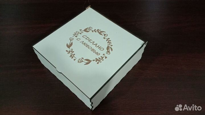 Коробка из белого хдф