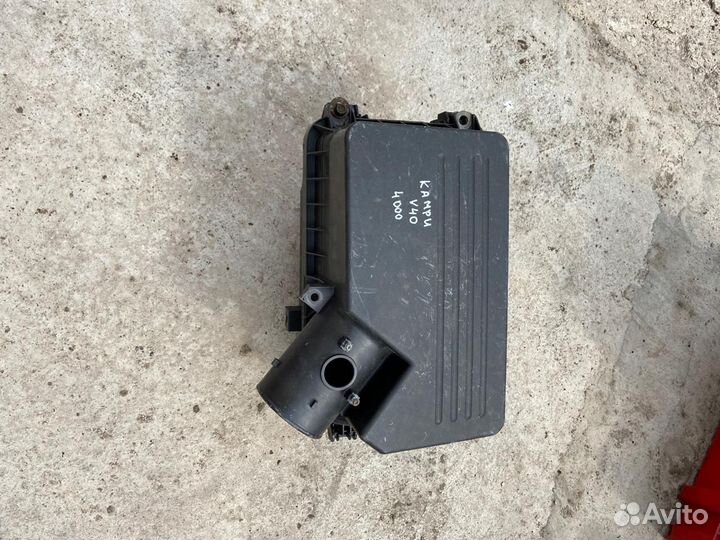 Корпус воздушного фильтра Тойота Камри V40