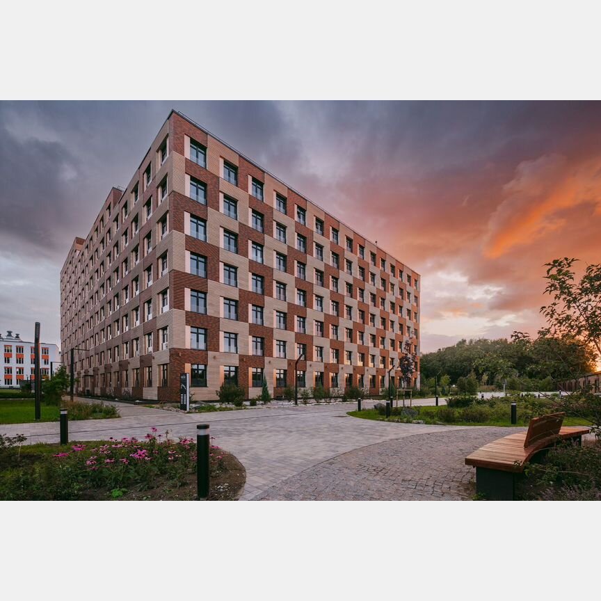 4-к. квартира, 146,3 м², 9/9 эт.