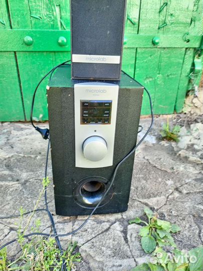 Колонки для компьютера 2.1
