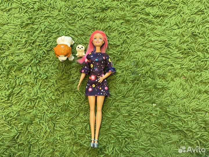Кукла барби с собаками