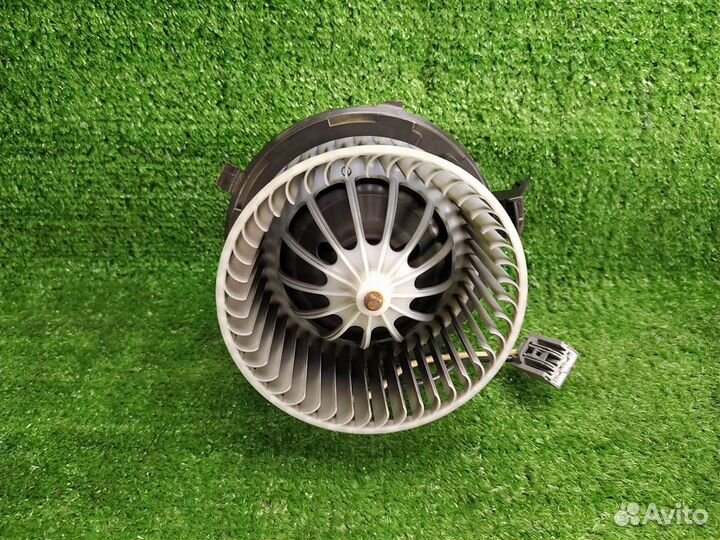 Моторчик печки Opel Astra J (2010-2016)