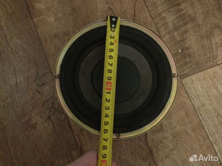 Динамик для сабвуфера