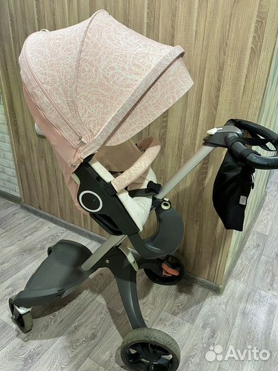 Летний кит stokke