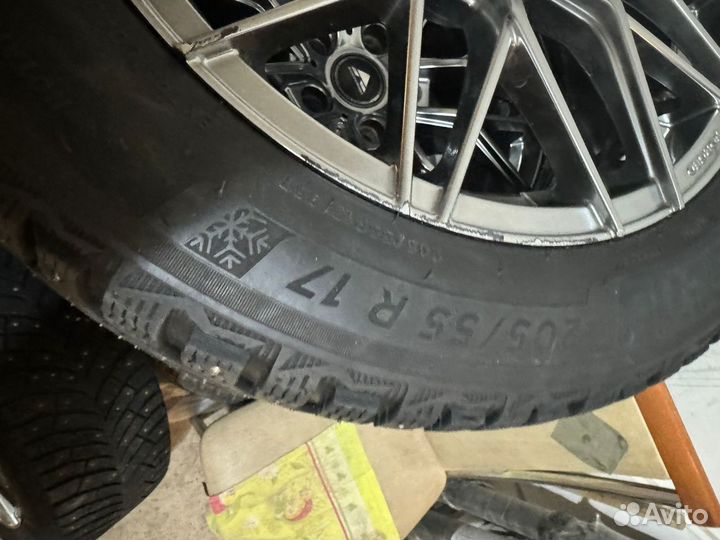 Колеса в сборе michelin x-ice north 4 205/55 r17