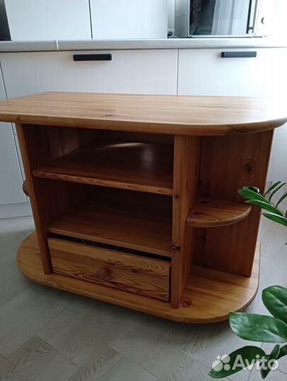 Тумба под телевизор