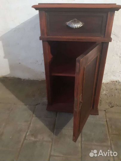 Антикварная мебель