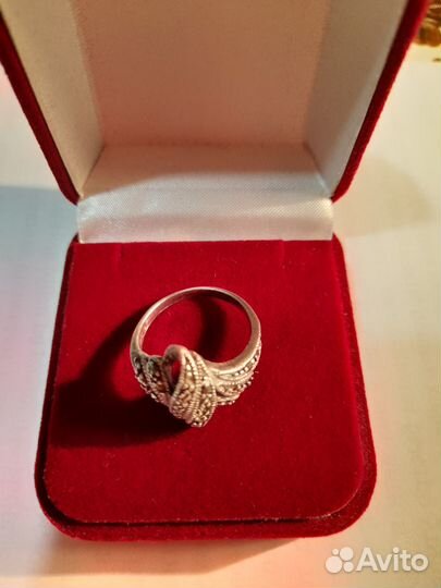 Серебряное кольцо 