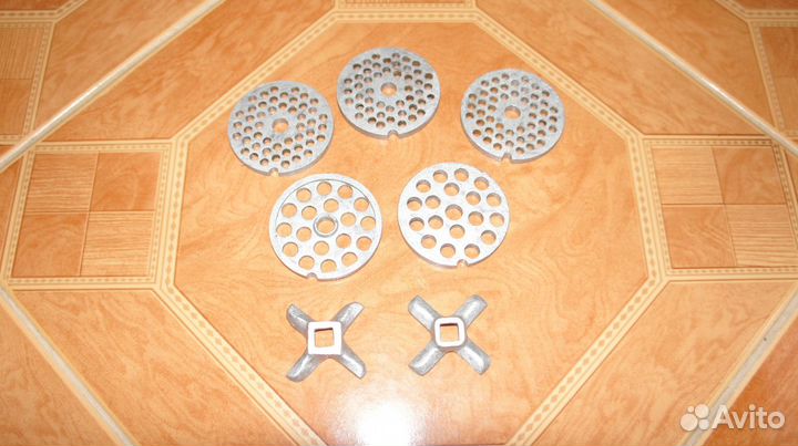 Сковорода, ножи, лоток и др. товары для кухни СССР