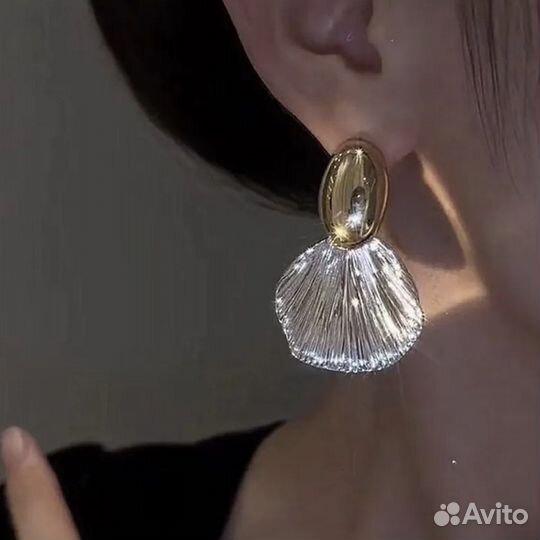 Серьги вечерние новые