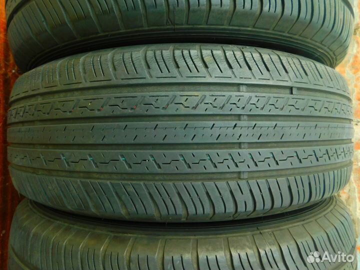 Dunlop Grandtrek ST30 225/65 R17