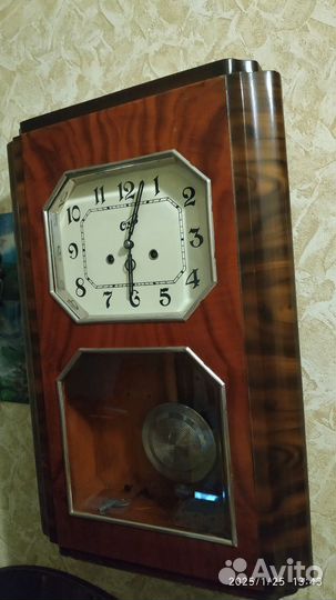 Часы настенные с боем янтарь СССР