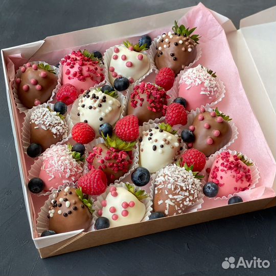 Съедобные букеты конфеты клубника