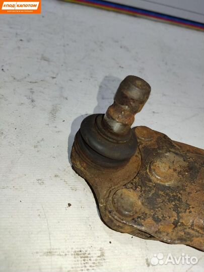 Рычаг передний правый нижний Opel Astra