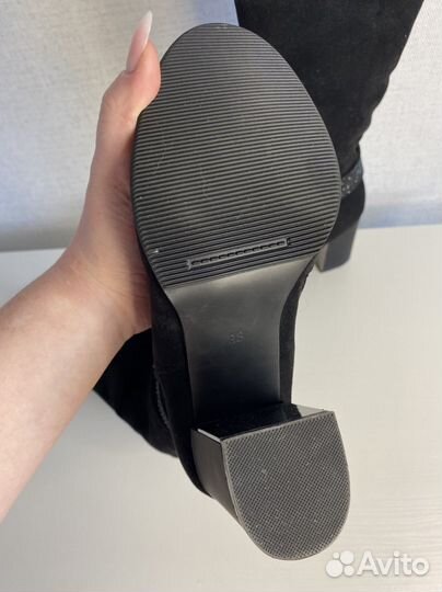 Зимние женские сапоги 38 новые