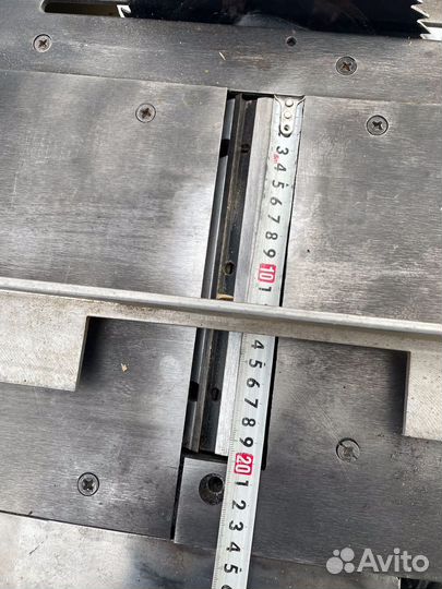 Деревообрабатывающий станок