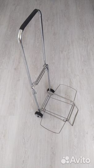 Тележка для перевозки сумок