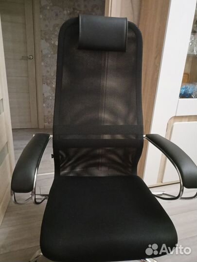 Компьютерное кресло