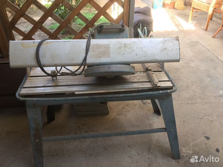 Плиткорез электрический