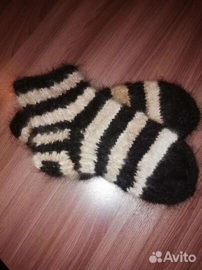 Носки из шерсти ньюфаундленда и шпица