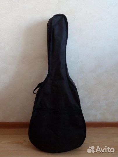 Акустическая гитара