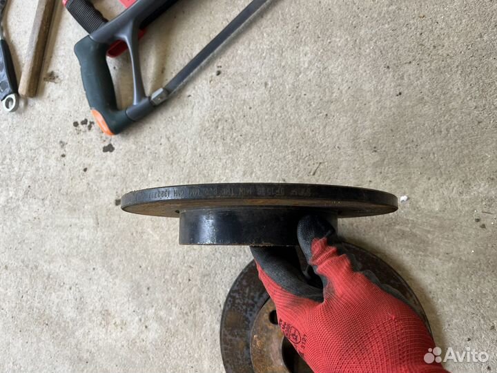 Диски тормозные задние 4х108