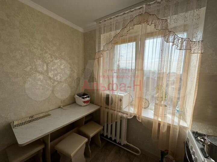 1-к. квартира, 30,7 м², 4/4 эт.