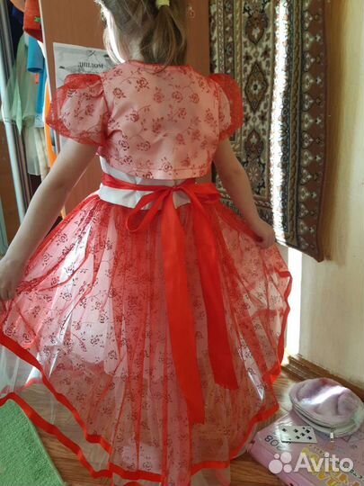Платье для девочки на выпускной в детский сад
